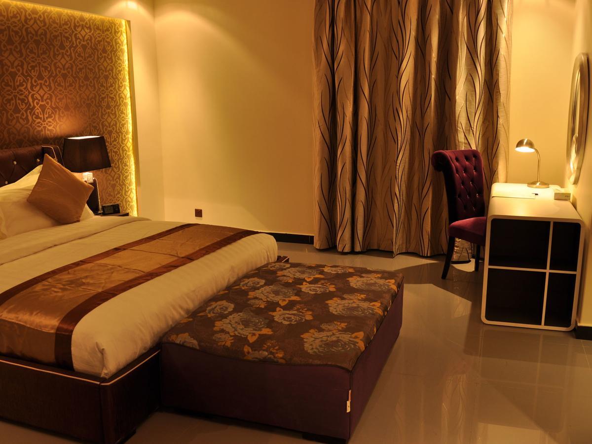 Nelover Qurtubah Hotel Riyadh Bagian luar foto